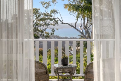 /international/au/12-cynthea-road-palm-beach-nsw-152447792/