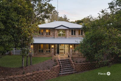 /international/au/8-ridgeview-street-carindale-qld-152542996/
