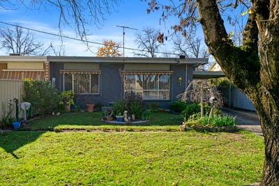 /international/au/2-30-king-street-myrtleford-vic-151481872/