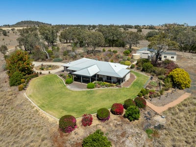 /international/au/118-tip-pittsworth-qld-700426588/