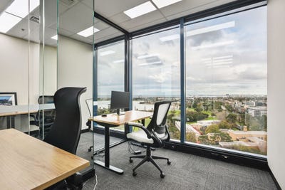 /international/au/suite-1404-1-queens-road-melbourne-vic-505166572/