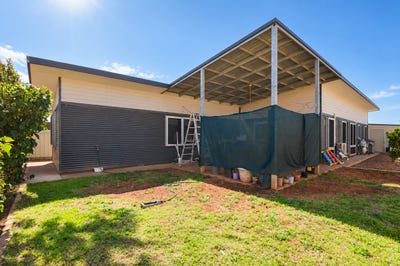 /international/au/27-minderoo-avenue-south-hedland-wa-152556684/