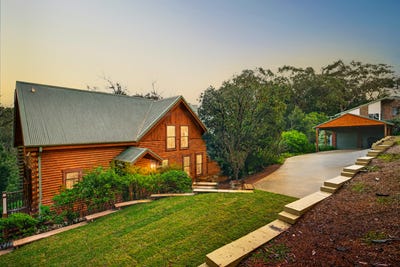 /international/au/21-25-shamrock-close-winmalee-nsw-151996680/
