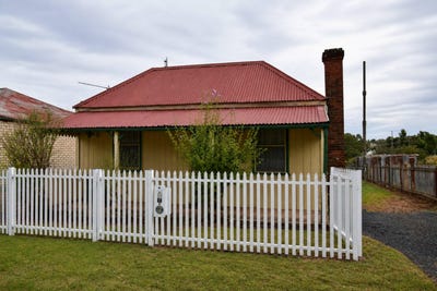 /international/au/60-whiteley-street-wellington-nsw-151100444/