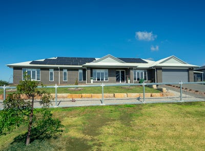 /international/au/5-daintree-crescent-meringandan-west-qld-148432152/?lang=zh-tw