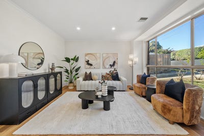 /international/au/1a-tadedor-court-forest-hill-vic-150859936/