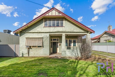 /international/au/251-high-street-golden-square-vic-148607260/?lang=en