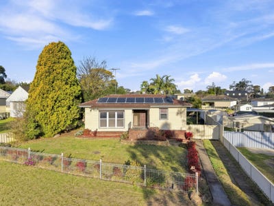 /international/au/20-byron-avenue-campbelltown-nsw-152603364/