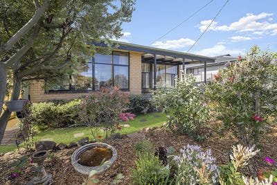 /international/au/98-aitkins-road-warrnambool-vic-152581500/