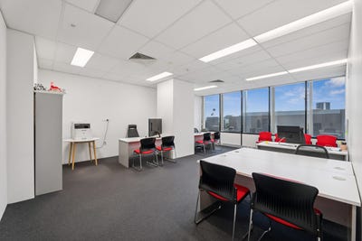 /international/au/level-3-1301-56-scarborough-street-southport-qld-504916340/?lang=en