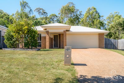 /international/au/29-cornforth-crescent-kirkwood-qld-151099108/