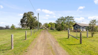 /international/au/451-chichester-dam-road-dungog-nsw-700419328/