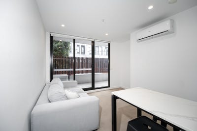 /international/au/g04-11-renver-rd-clayton-vic-151102504/