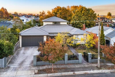 /international/au/16-exeter-street-lake-wendouree-vic-148024140/