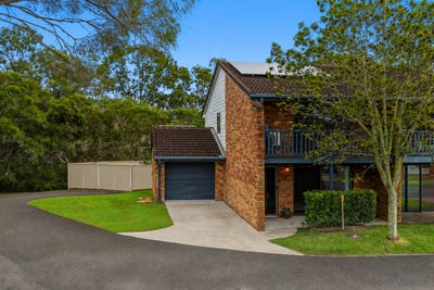 /international/au/11-145-central-street-labrador-qld-151448844/