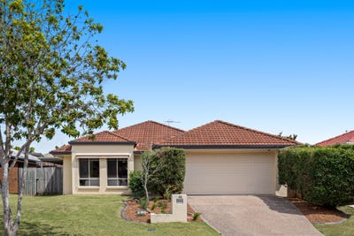 /international/au/14-friend-street-wakerley-qld-152566624/