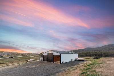 /international/au/36-captain-robertson-drive-burra-nsw-700411624/