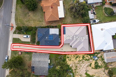 /international/au/49b-shayne-street-halls-head-wa-151437584/
