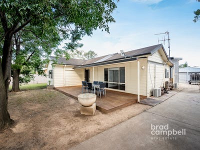 /international/au/11-wren-street-toolamba-vic-150704288/