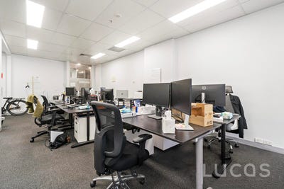 /international/au/221a-757-bourke-street-docklands-vic-505137788/