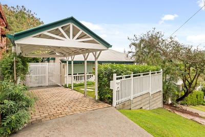 /international/au/6-soudan-street-bardon-qld-151528344/