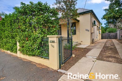 /international/au/155-cobra-street-dubbo-nsw-151487920/