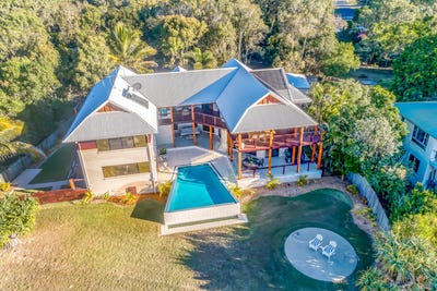 /international/au/126-sylvan-drive-moore-park-beach-qld-148415728/