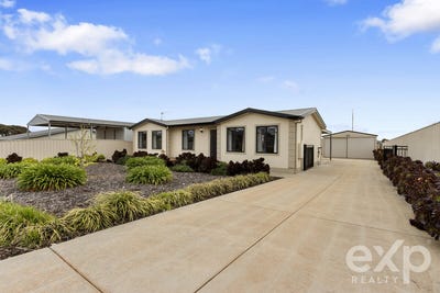 /international/au/49-highview-gr-moonta-bay-sa-152453892/