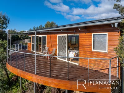 /international/au/15-ecclestone-road-riverside-tas-151562480/