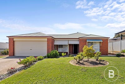 /international/au/3-hibiscus-court-kangaroo-flat-vic-152494948/