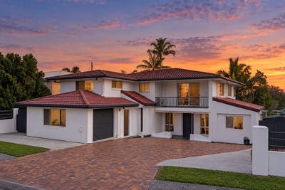 /international/au/7-monarda-street-runcorn-qld-152671456/