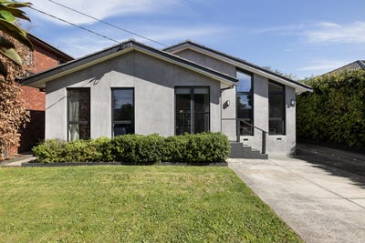 /international/au/129-leila-road-carnegie-vic-152068404/