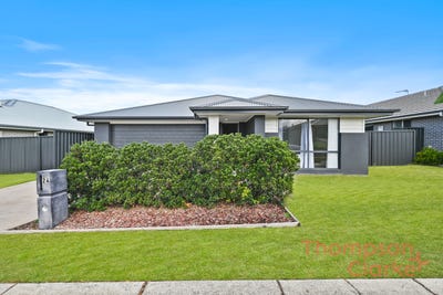 /international/au/24-gullane-close-heddon-greta-nsw-151226808/
