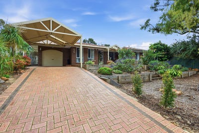 /international/au/70-glyde-road-lesmurdie-wa-151437968/