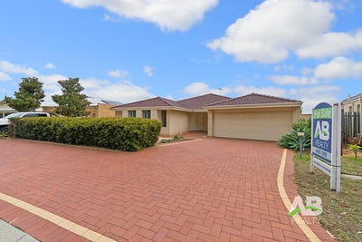 /international/au/15-ashbrook-avenue-pearsall-wa-151068564/