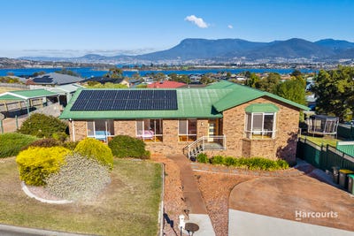 /international/au/1-tandara-court-old-beach-tas-151191296/