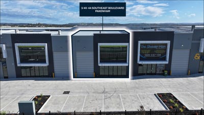 /international/au/3-40-44-southeast-boulevard-pakenham-vic-505175784/