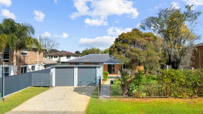 /international/au/19-ardcarn-street-bracken-ridge-qld-151937312/