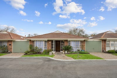 /international/au/66-52-70-centre-dandenong-road-dingley-village-vic-151620488/