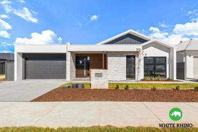 /international/au/17-mowenbah-crescent-googong-nsw-151130908/