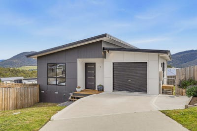 /international/au/1-petra-drive-risdon-vale-tas-152527576/