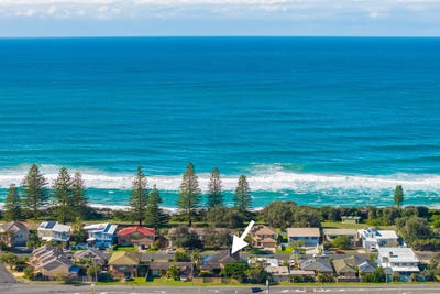 /international/au/25-chepana-street-lake-cathie-nsw-151311320/