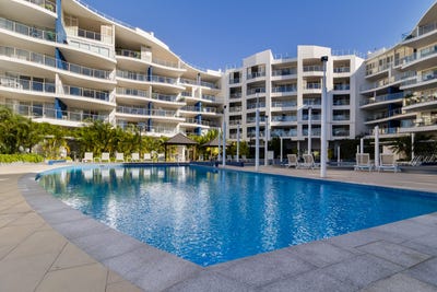 /international/au/110-569-esplanade-urangan-qld-148313380/