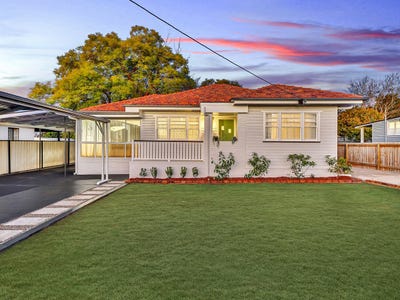/international/au/12-gaydon-street-newtown-qld-148460248/