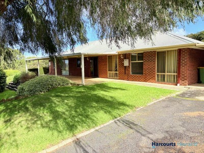 /international/au/1-cutmore-crescent-bridgetown-wa-148574968/