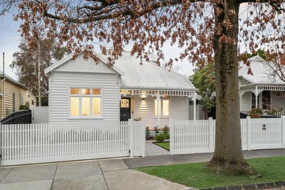/international/au/15-sir-garnet-road-surrey-hills-vic-148556212/