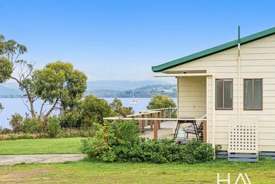 /international/au/4-challis-crescent-deep-bay-tas-151311680/