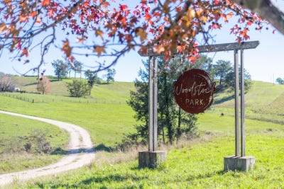 /international/au/124-124a-grafton-street-nana-glen-nsw-700337052/