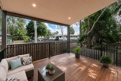 /international/au/7-greenpark-street-runcorn-qld-151021136/