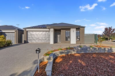 /international/au/6-braeview-circuit-evanston-sa-151264436/